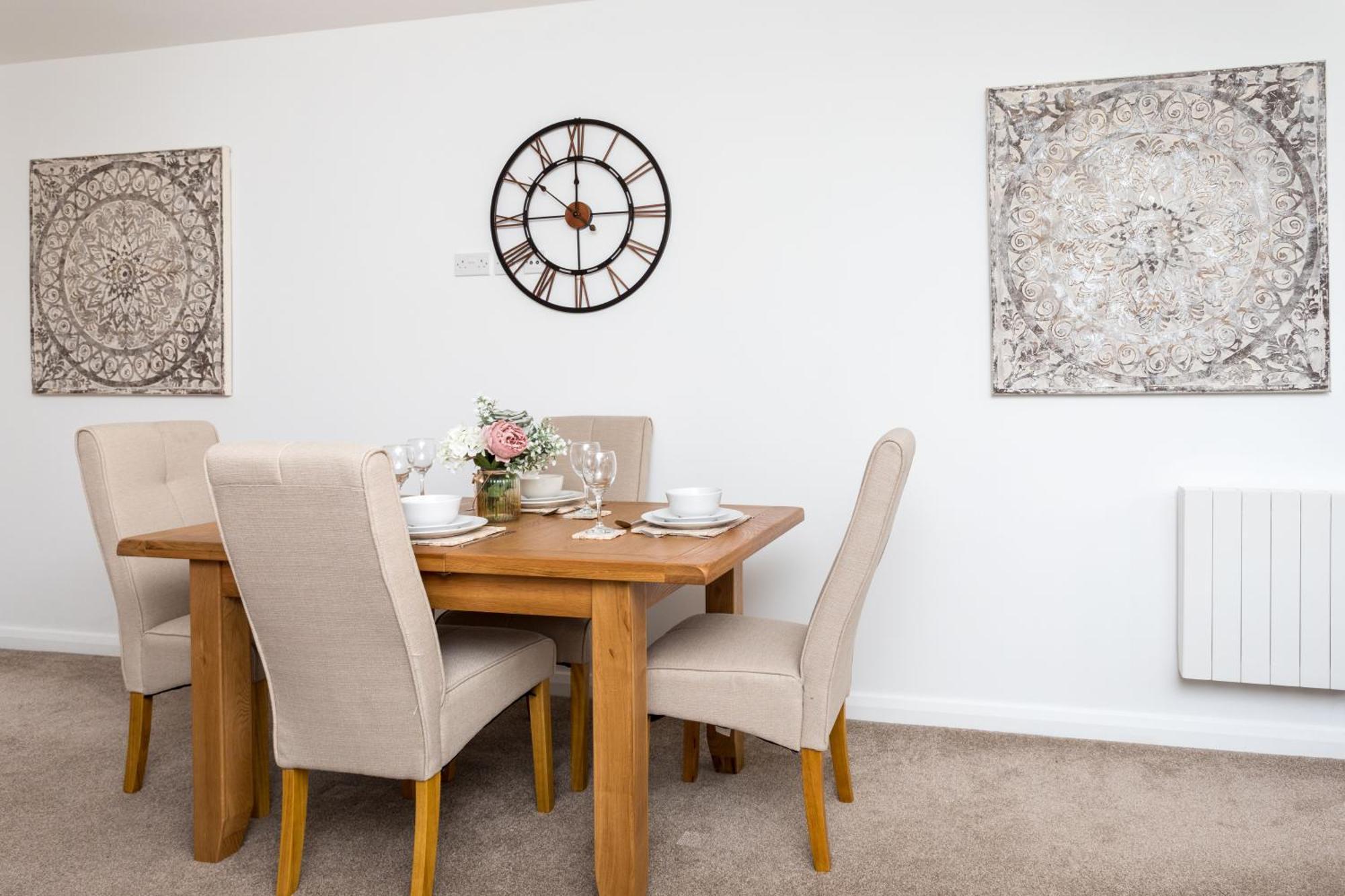 Flat 7- Spacious Studio Flat In The Heart Of Crawley Eksteriør billede